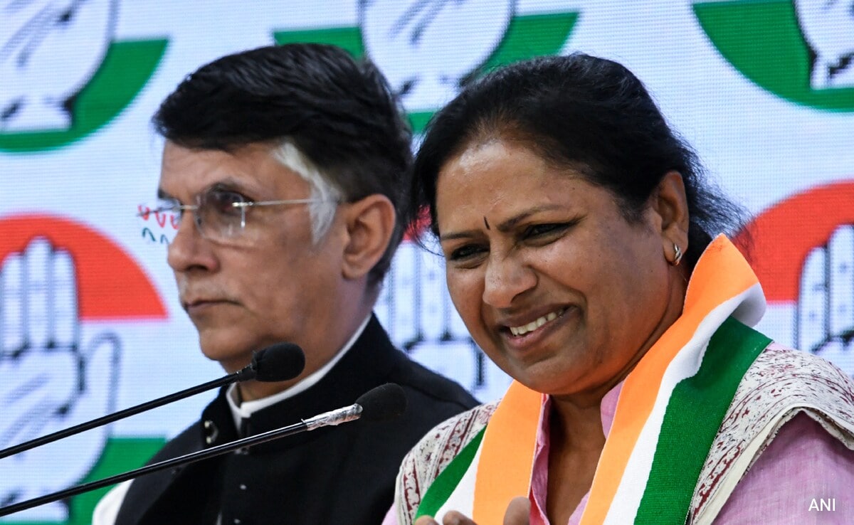 BJP's Tejaswini Gowda Joins Congress Ahead of Lok Sabha Elections