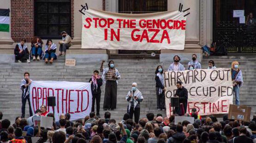 Harvard Law School student government urges university to divest from Israel