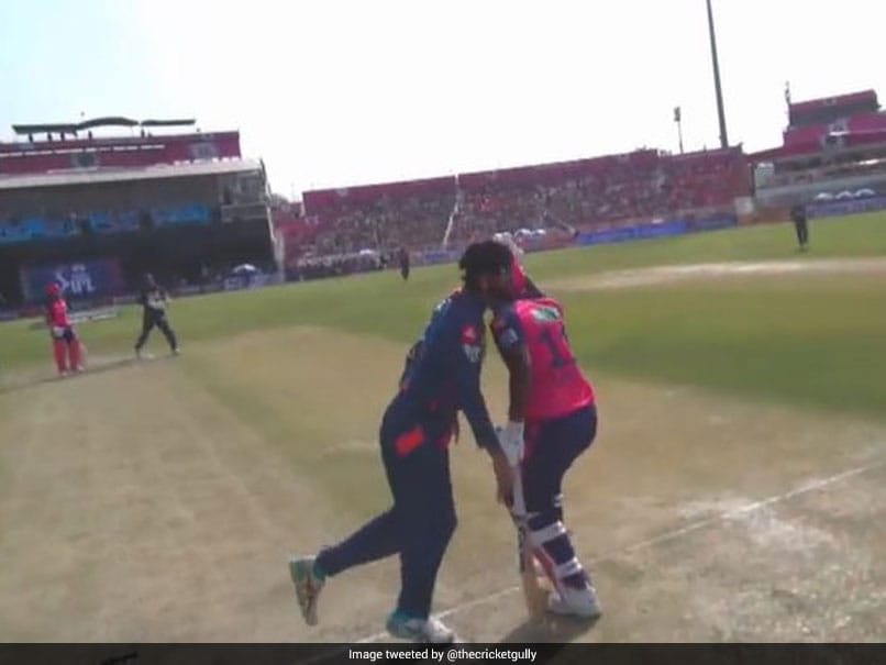 Samson Stands Ground As Krunal Misses Catch. Here's What Happened Next