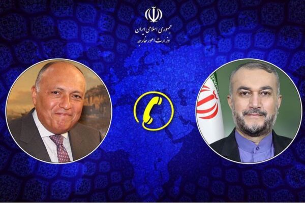 Iranian, Egyptian FMs discuss ties, Gaza over phone