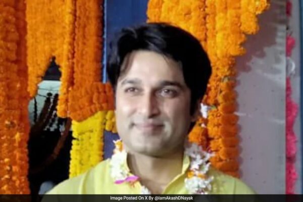 Popular Odia Actor And Former BJD MLA Akash Das Nayak Joins BJP