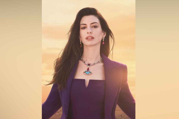 Anne Hathaway was told she had zero sex appeal in Hollywood