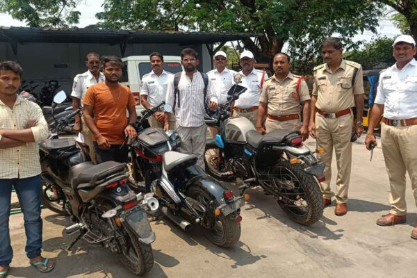 Kothagudem DSP: Cheating cases against bikers plying vehicles without number plates