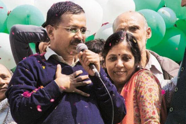 Delhi CM Arvind Kejriwal’s wife to hold press conference at noon