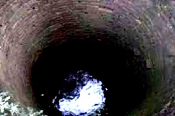 Despite tiff, wife saves husband who jumped into well in UP village