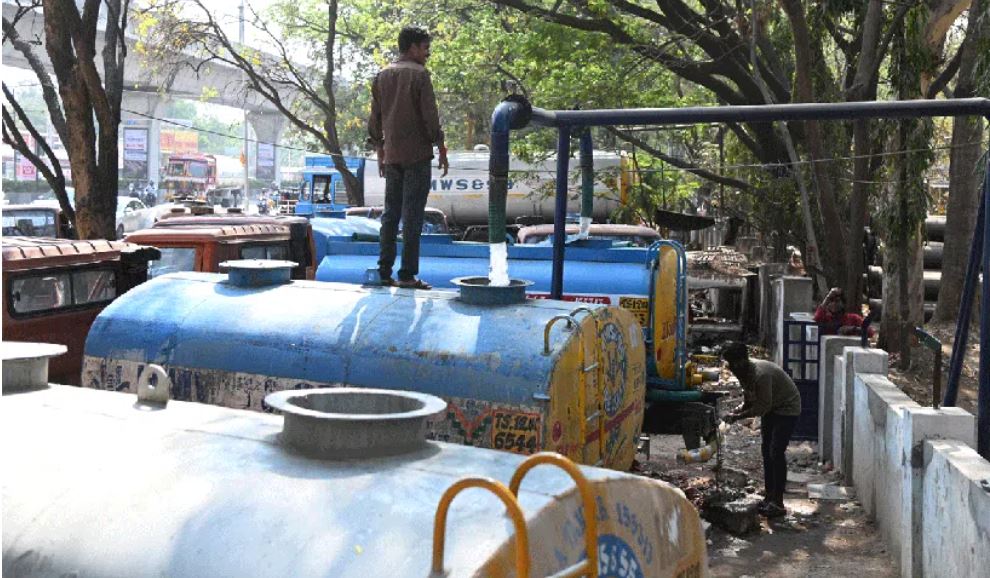 HMWSSB implements night shifts to meet rising demand for water tankers