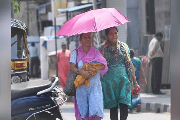 IMD issues heatwave alert for parts of Telangana