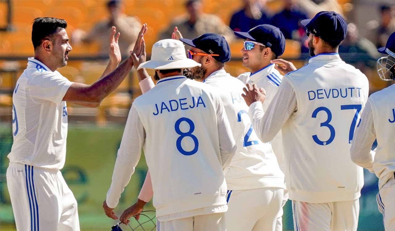 India hammers England by innings and 64 runs, claims series 4-1