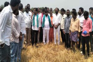 Jagadish Reddy holds Congress govt responsible for agricultural crisis in Telangana