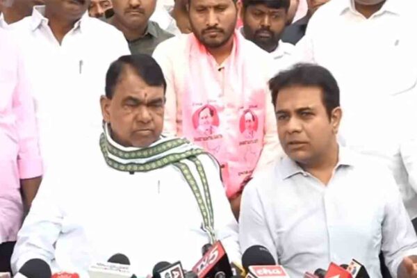 Govt failing to protect farmers’ interests, says KTR