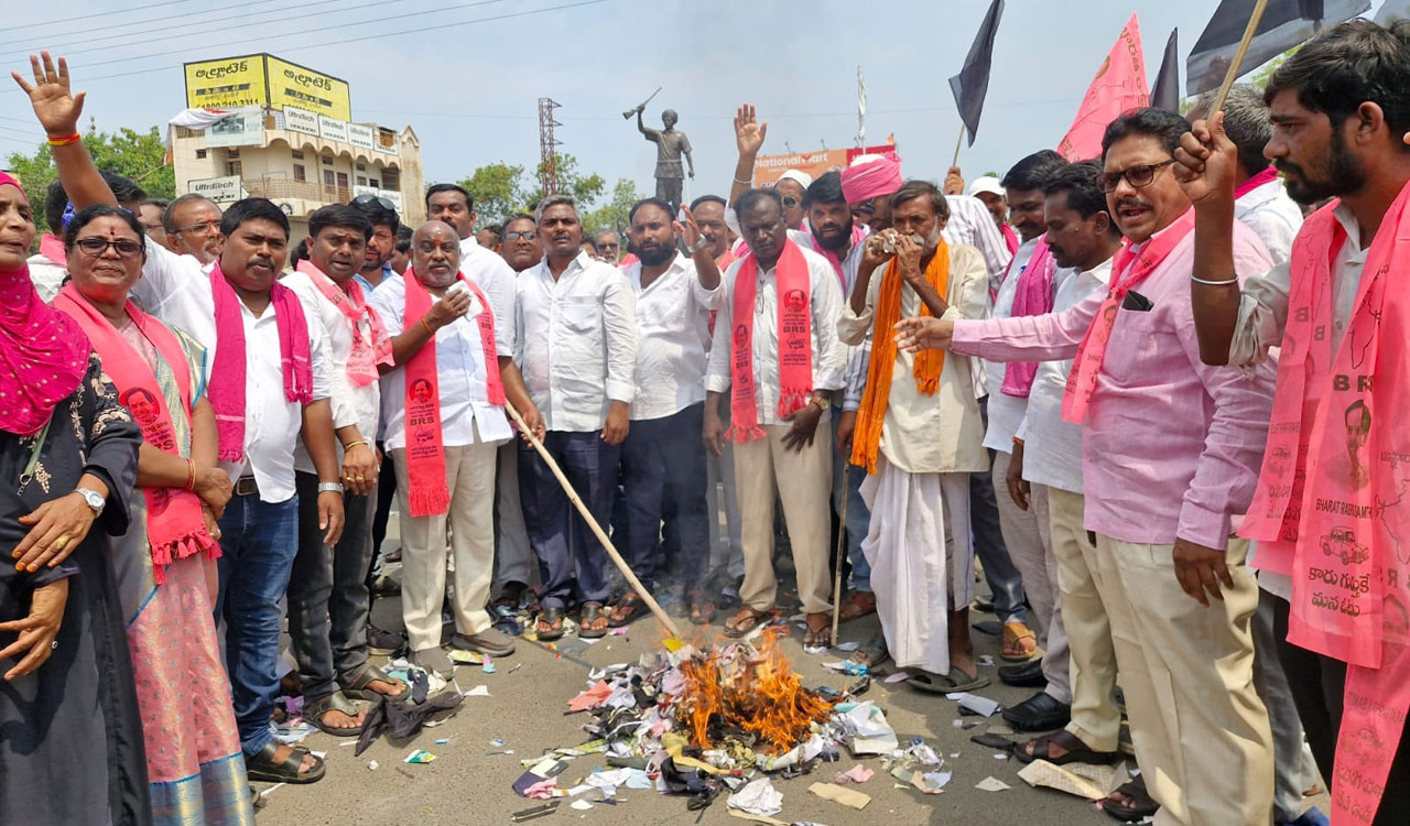 Kavitha arrest: BRS leaders hold protests in several parts of Adilabad