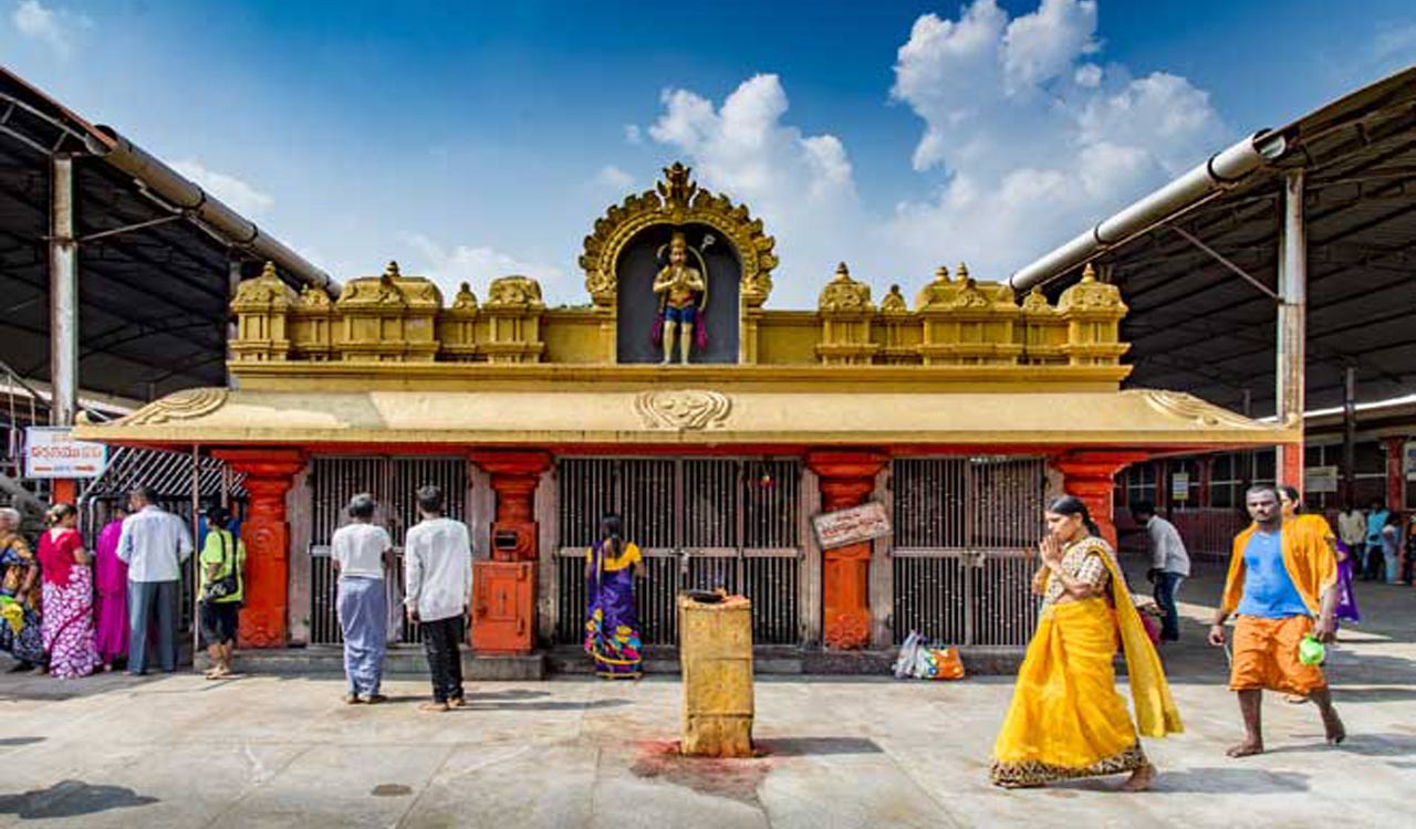 Kondagattu temple EO suspended over financial irregularities