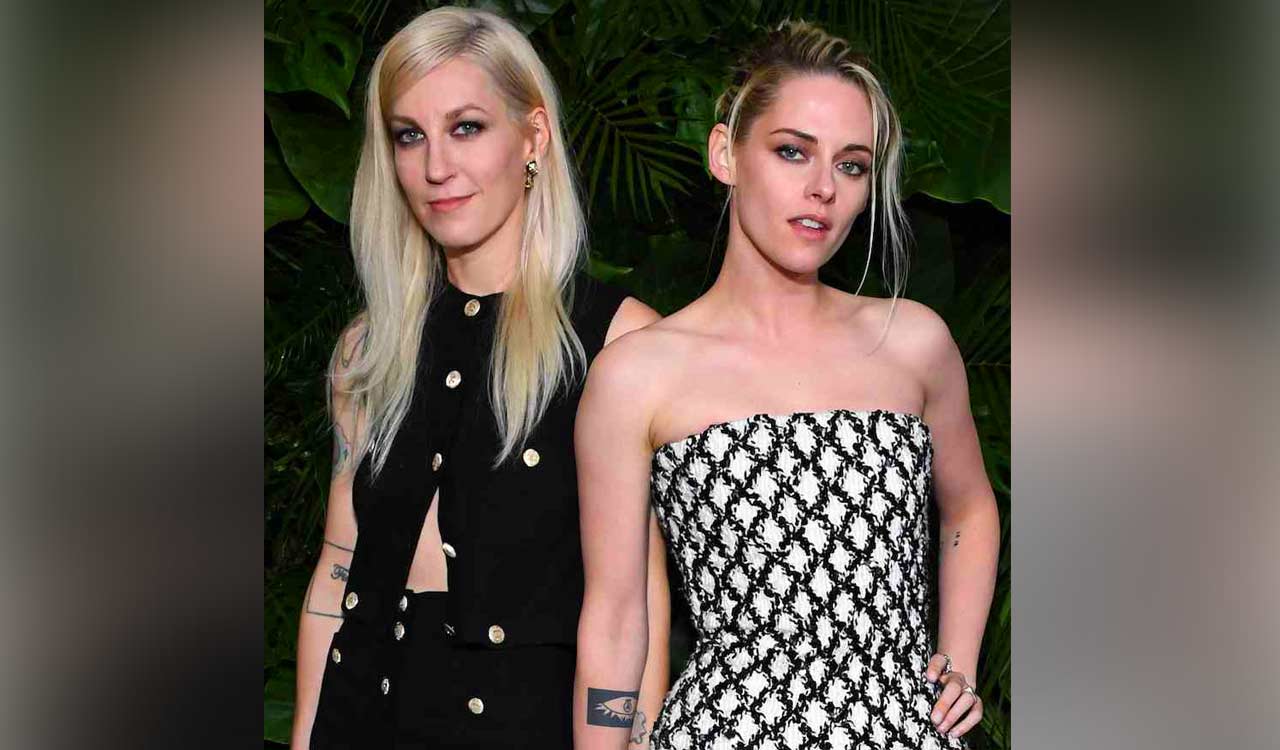 Kristen Stewart, fiance Dylan Meyer freeze eggs