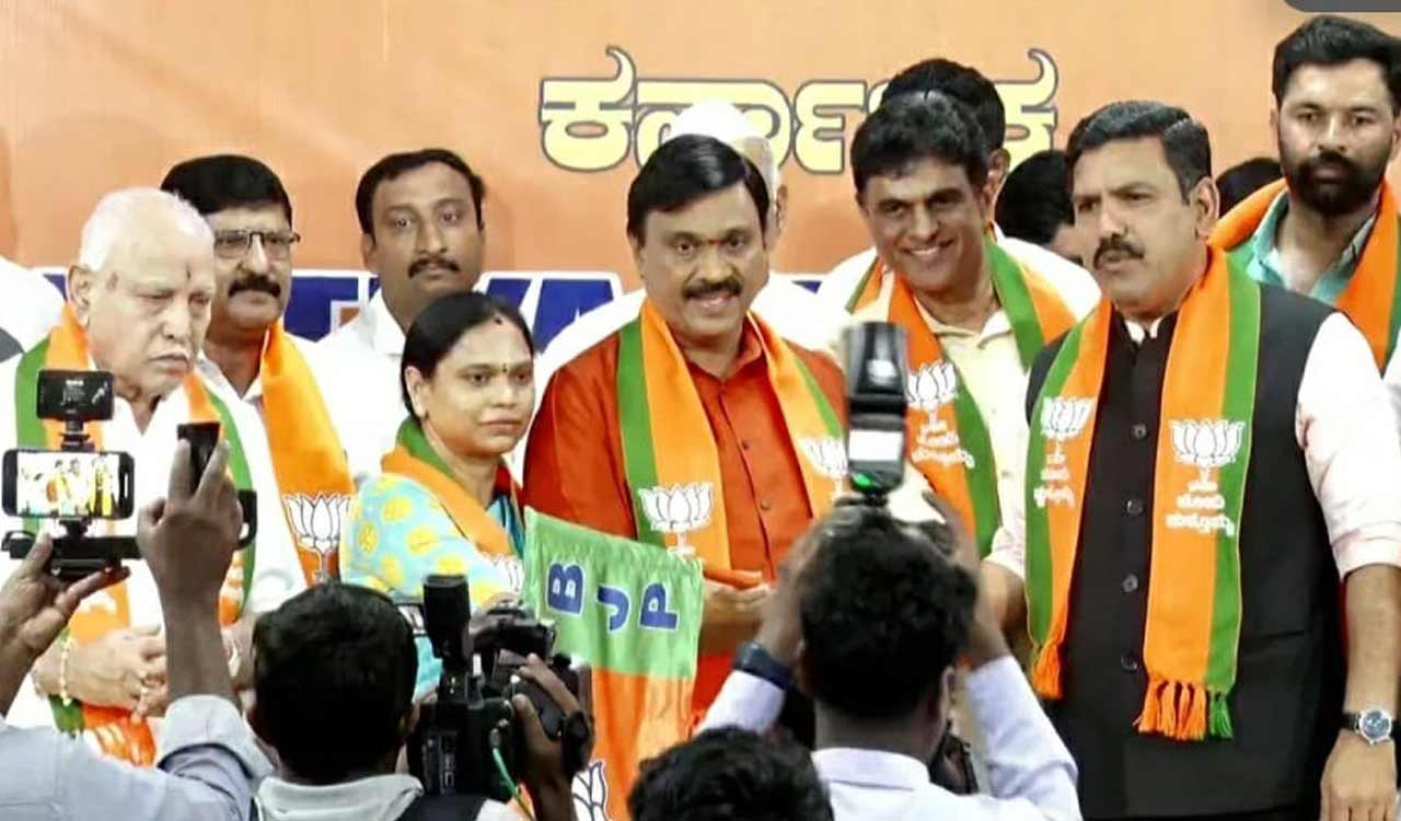 Mining baron-turned-politician Janardhan Reddy merges his party with BJP in Karnataka