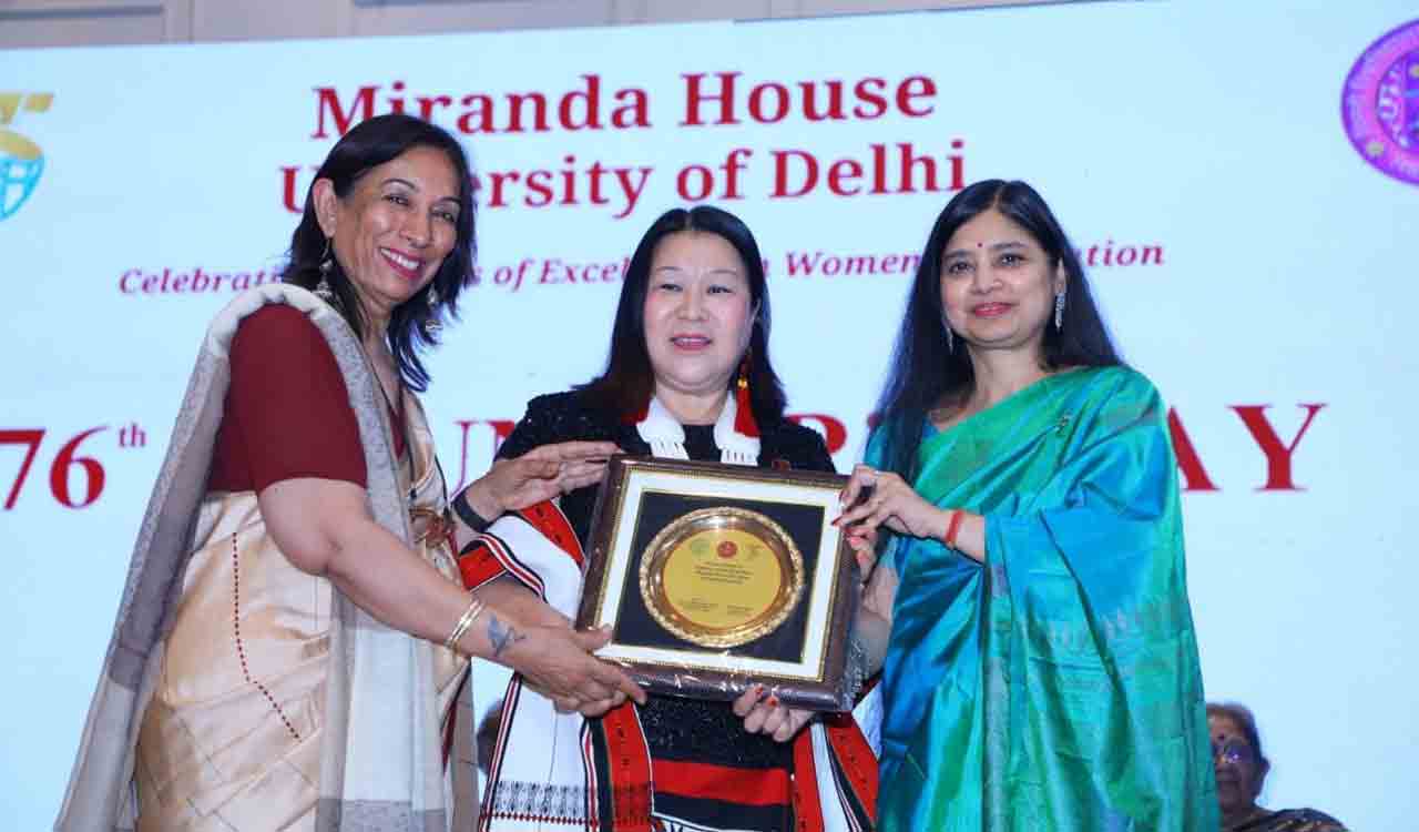 Miranda House at Uni of Delhi celebrates Platinum Jubilee; honours Prof Ajailiu Niumai