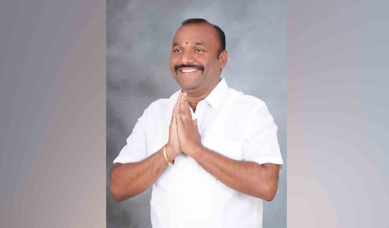 KCR announces Naveen Kumar Reddy as BRS candidate for Mahabubnagar MLC bypoll