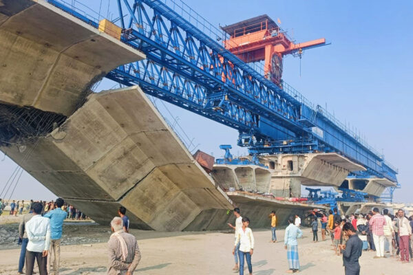 One killed as portion of under-construction bridge collapses in Bihar