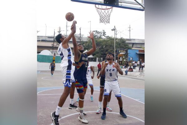 SCR hoopsters impress, enter final