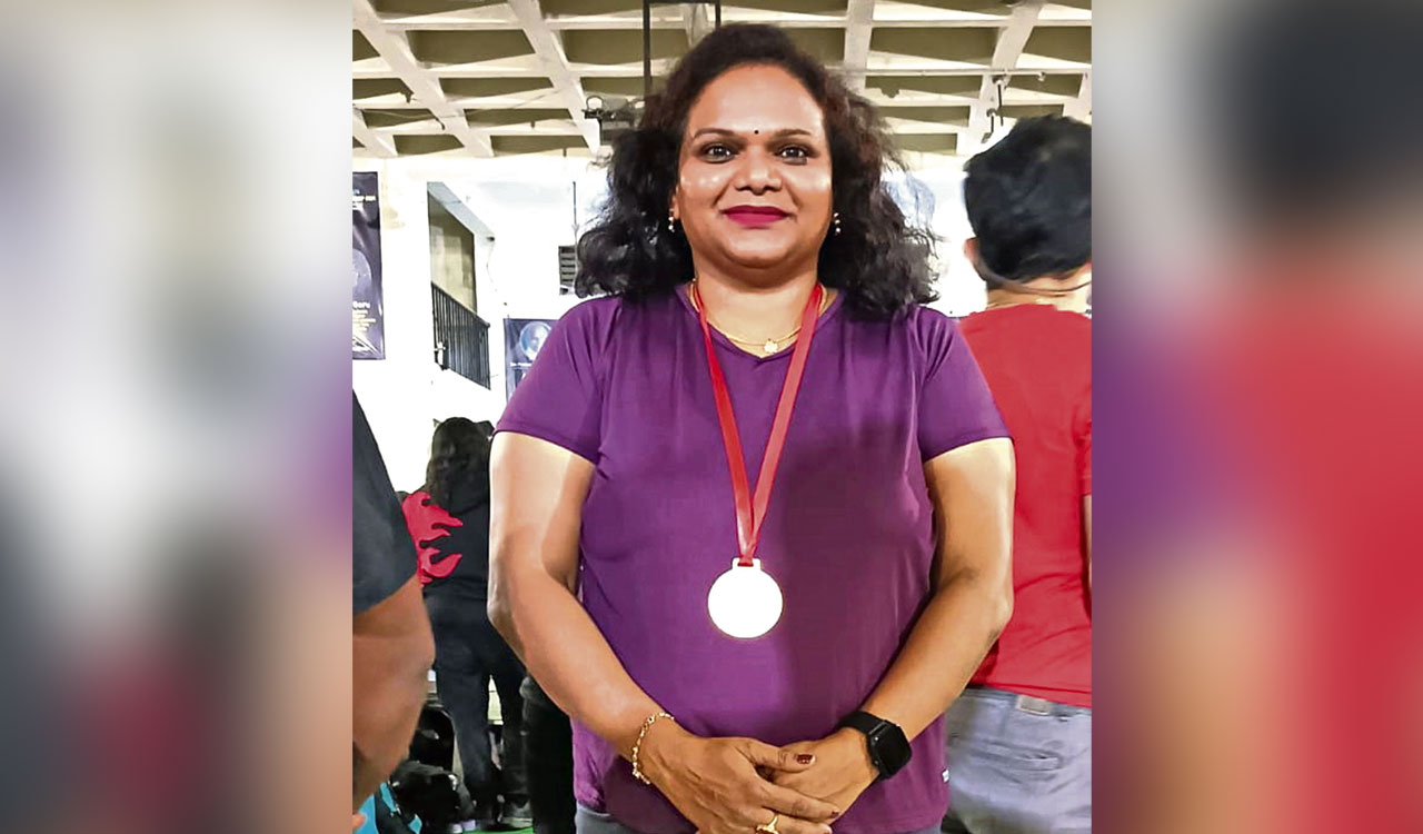 Shilpa wins gold in Telangana State Classic Power Lifting Championship