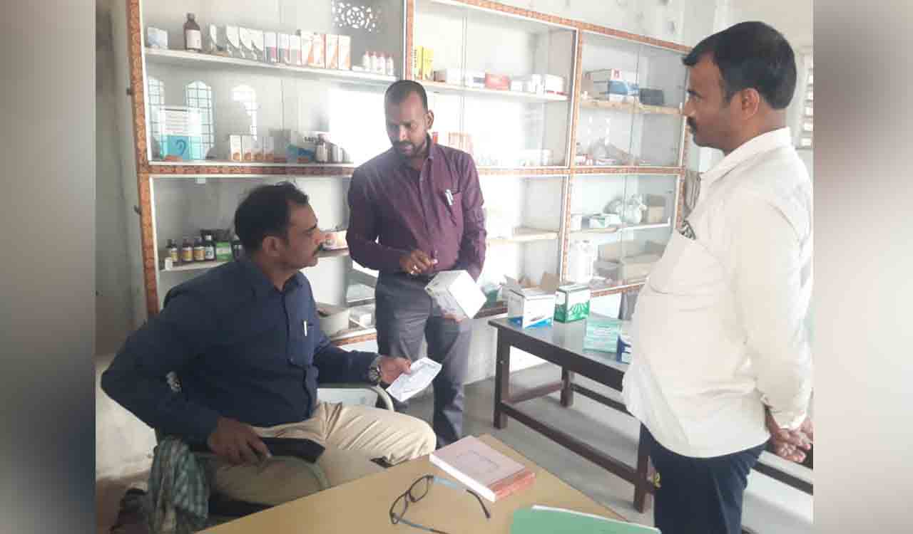 TSDCA raids unlicensed practitioner’s clinic in Nalgonda district