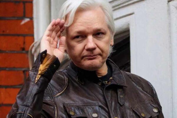 UN urges US to drop charges against Julian Assange