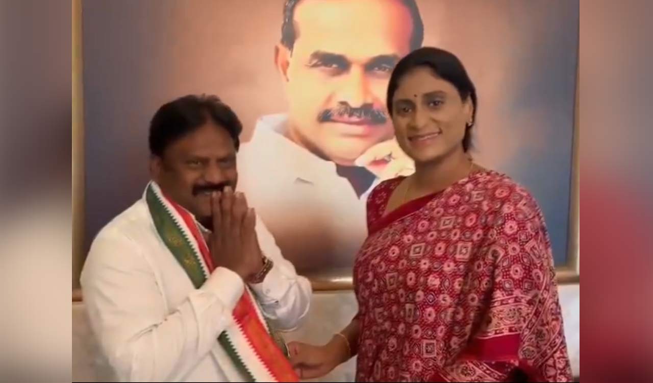 YSRCP MLA Unnamatla Eliza joins Congress