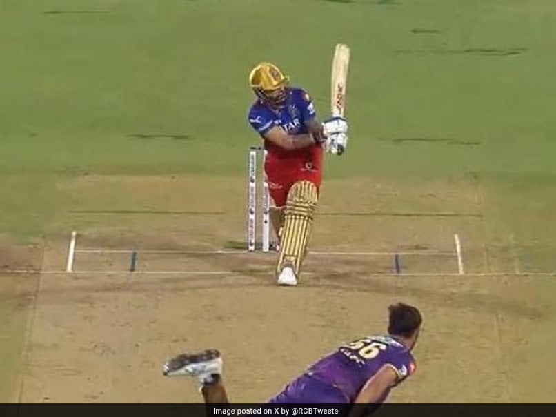 Kohli's Flicked 6 Off KKR's Rs 24.75 Crore Buy Viral. Gavaskar Says This