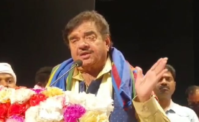 Shatrughan Sinha Claims Sharp Fall In Ram Temple Visitors, BJP Hits Back