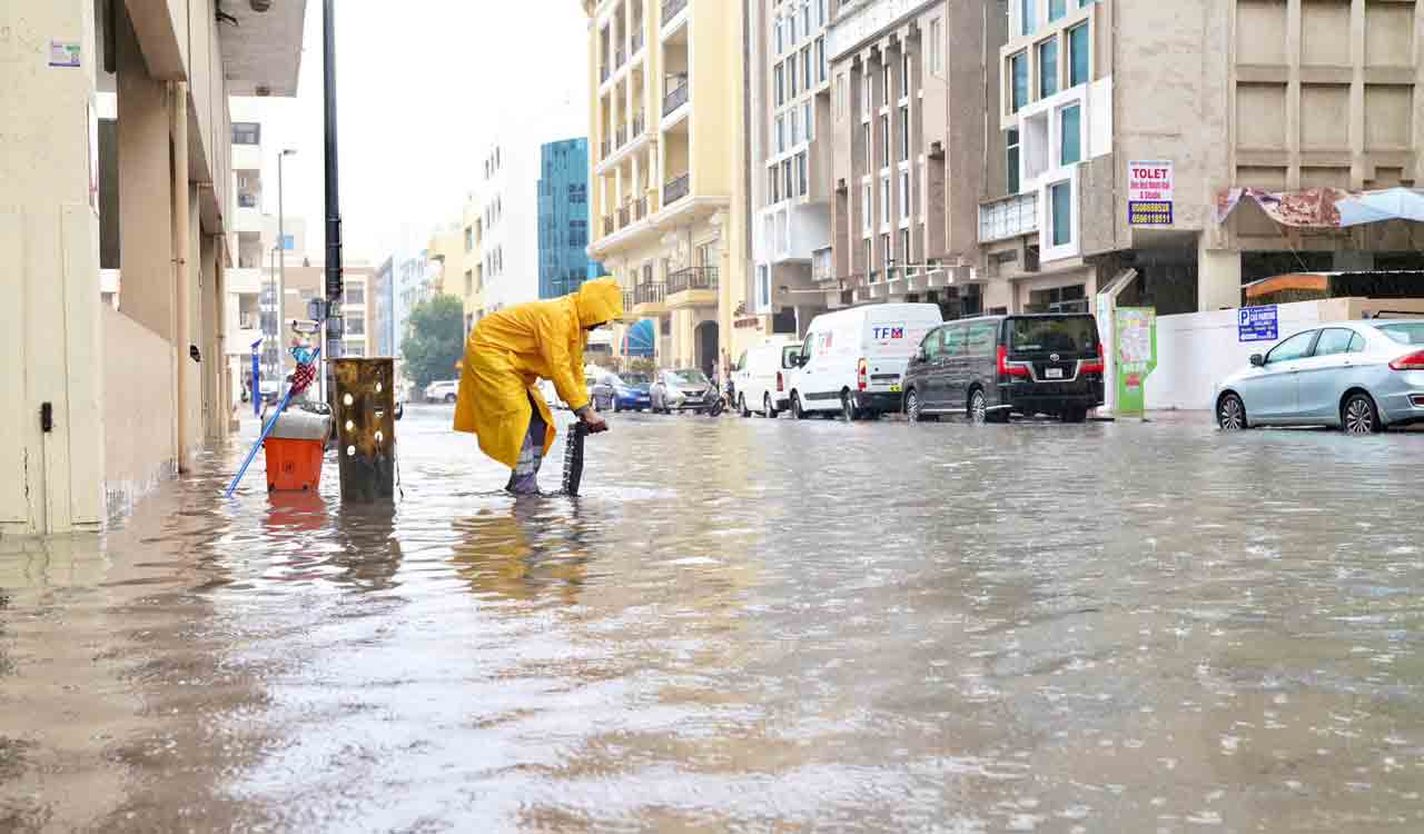 Heavy rains in Dubai: Flights, normal life affected