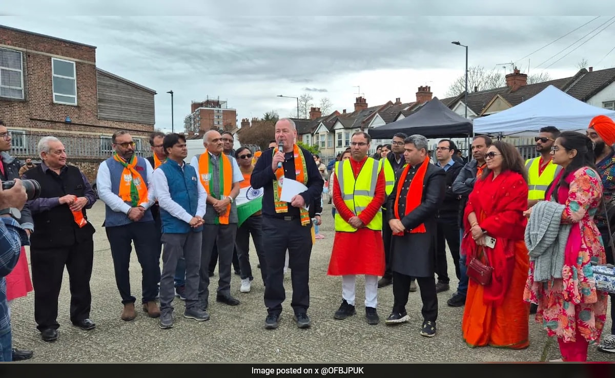 Car Rally Organised In UK To Show Support For PM Modi For Lok Sabha Polls