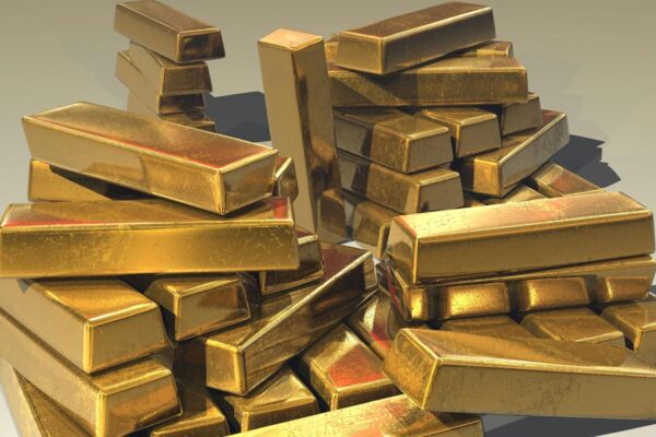 Hyderabad witnesses third instance of gold prices crossing Rs 62,500 mark in one year