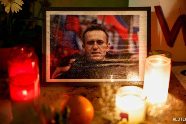 Canada Sanctions 6 Russians Over Putin Critic Alexei Navalny's Death