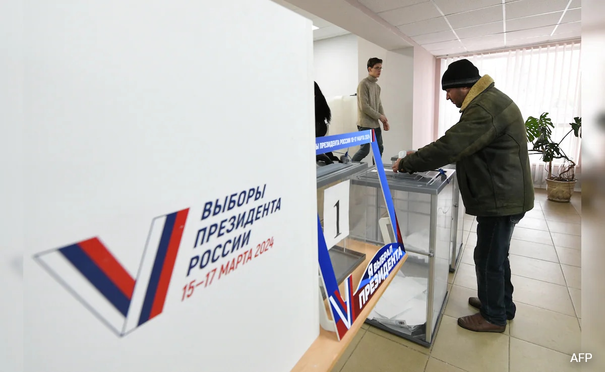 "Most Secret": Independent Vote Monitor On Russian Presidential Polls