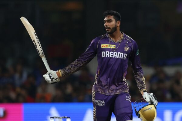 IPL: Venkatesh's Fifty, Narine's Cameo Carry KKR To 7-Wicket Win Over RCB