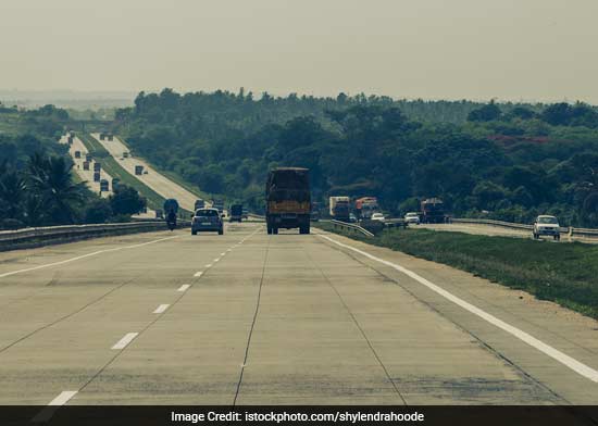 Body Parts Scattered On UP Expressway As Several Vehicles Run Over Woman