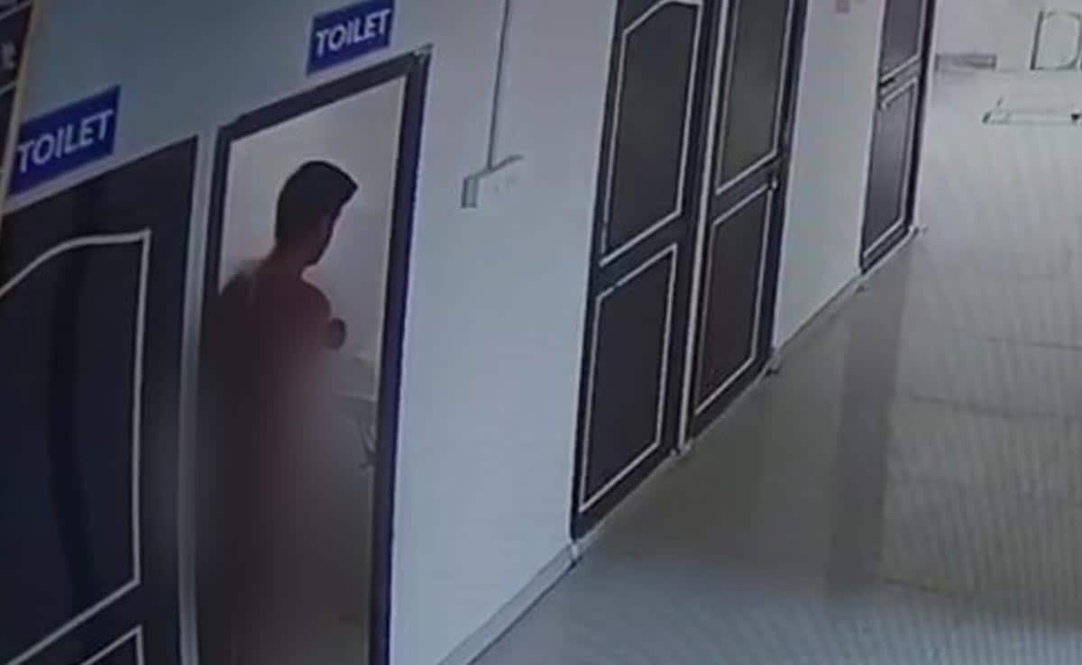 "Addict" Doctor Roams Naked Inside Maharashtra Hospital, Video Is Viral