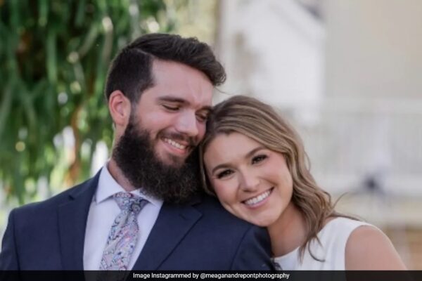 US Woman Collapses Just Seconds After Saying "I Do" At Her Wedding