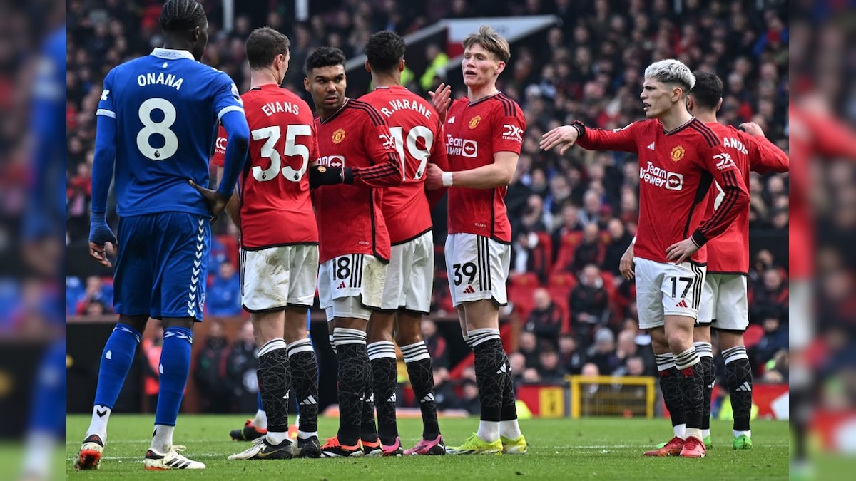 Premier League: Manchester United Sink Everton To Boost Top Four Bid