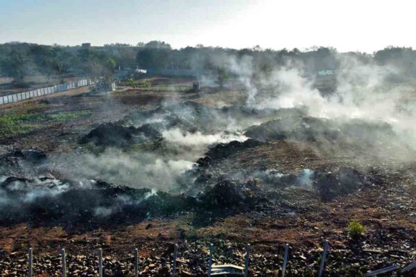 Hyderabad: Smoke from burning trash puts lives at risk