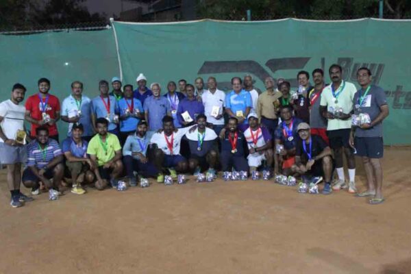 Naresh clinches twin titles at 3rd Tie-Break Tennis tournament