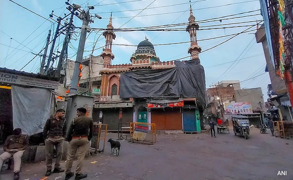 Mosques Covered With Tarpaulin In 2 UP Districts Ahead Of Holi