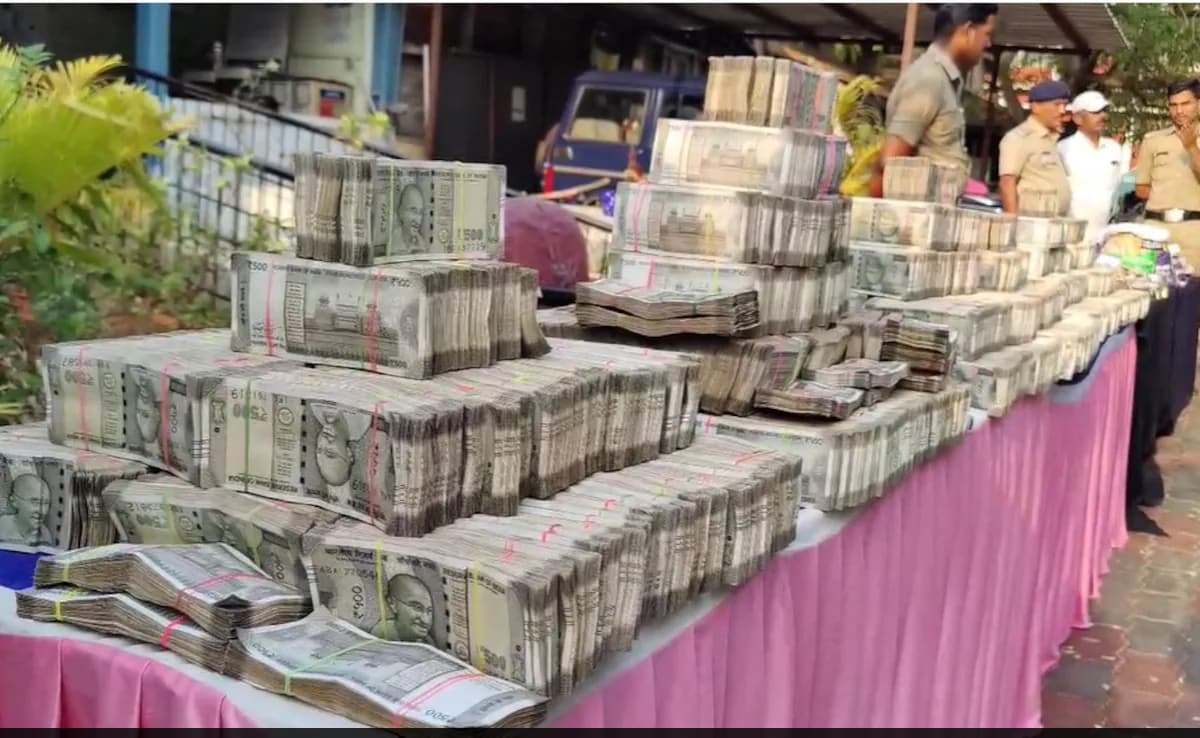 5 Crores Cash, 106 Kg Jewellery: Karnataka Cops' Crackdown Ahead Of Polls