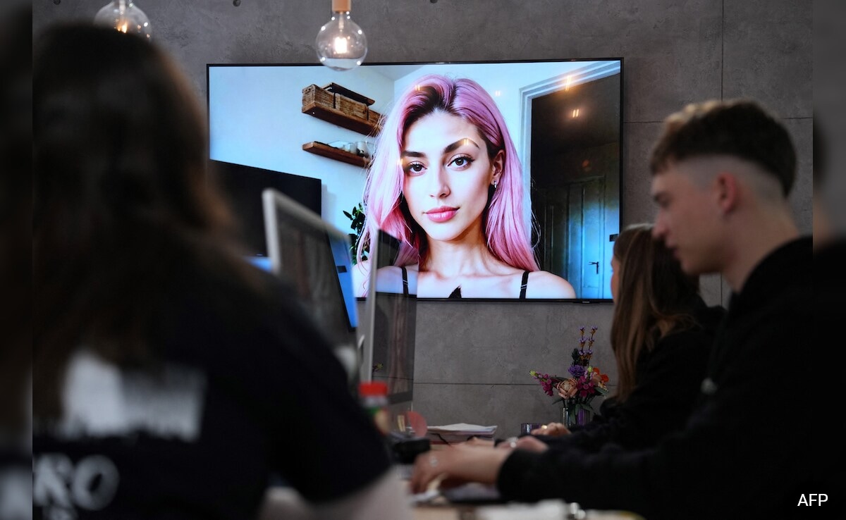 AI vs Humans: Social Media Influencers Up Against Virtual Models