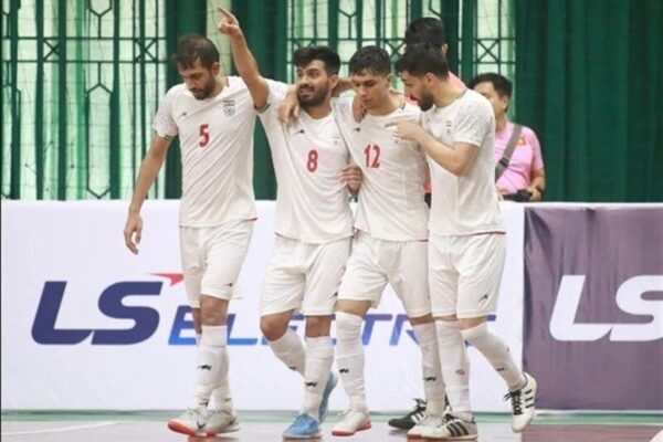 Iran finishes 2nd in Vietnam futsal tournament