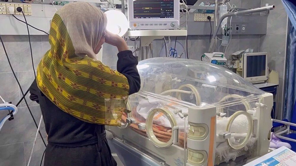 Children dying of infection at overwhelmed Gaza hospitals