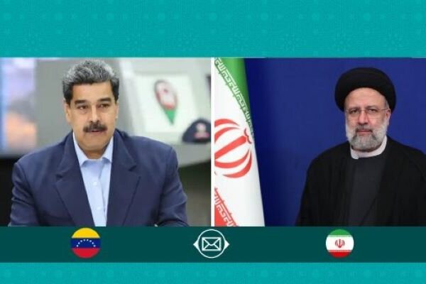 Venezuela President felicitates Iran's Islamic Republic Day
