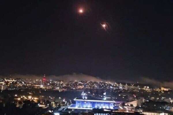 At least 7 missiles hit Israeli Ramon airbase