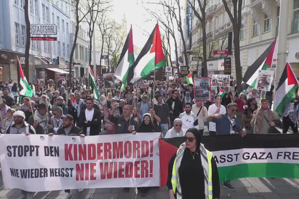 Austrians rally for Gaza on International Quds Day