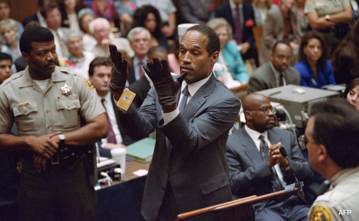 How Pair Of Bloodstained Gloves Saved OJ Simpson In Sensational Trial