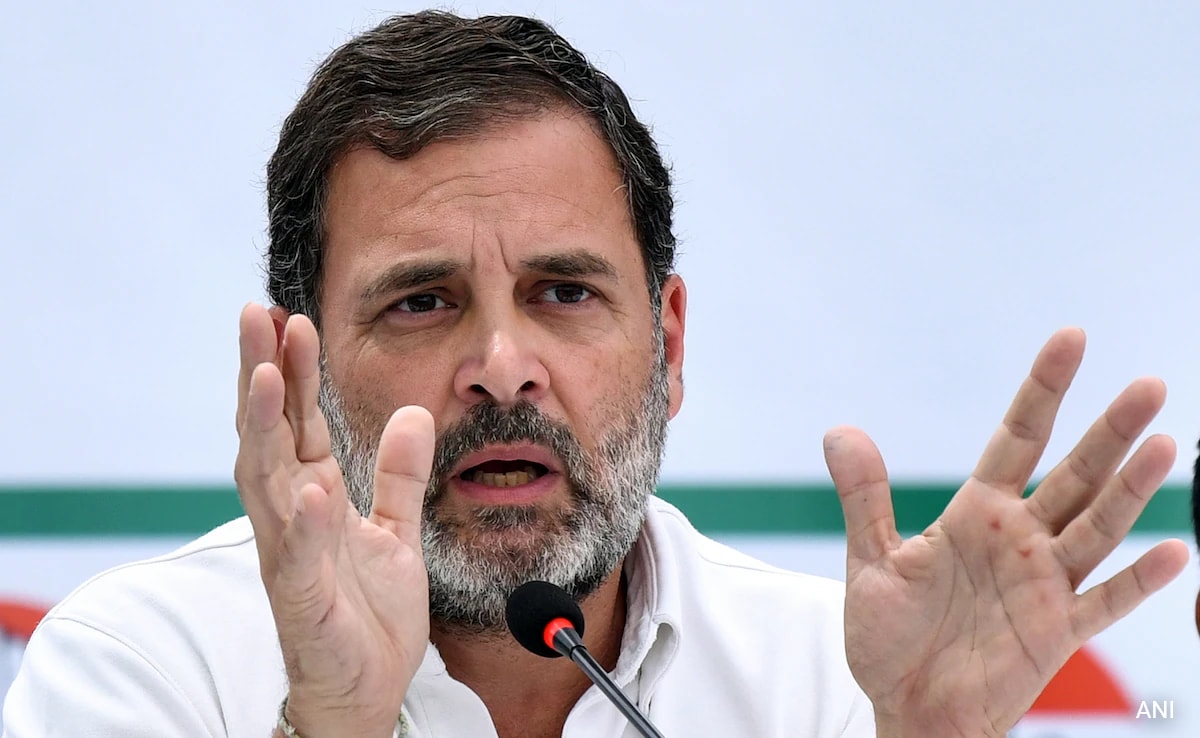 Rahul Gandhi's Chopper Grounded In Madhya Pradesh Due To Bad Weather